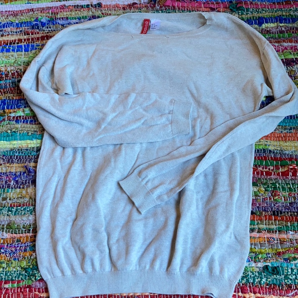 Cardigan-like LS top